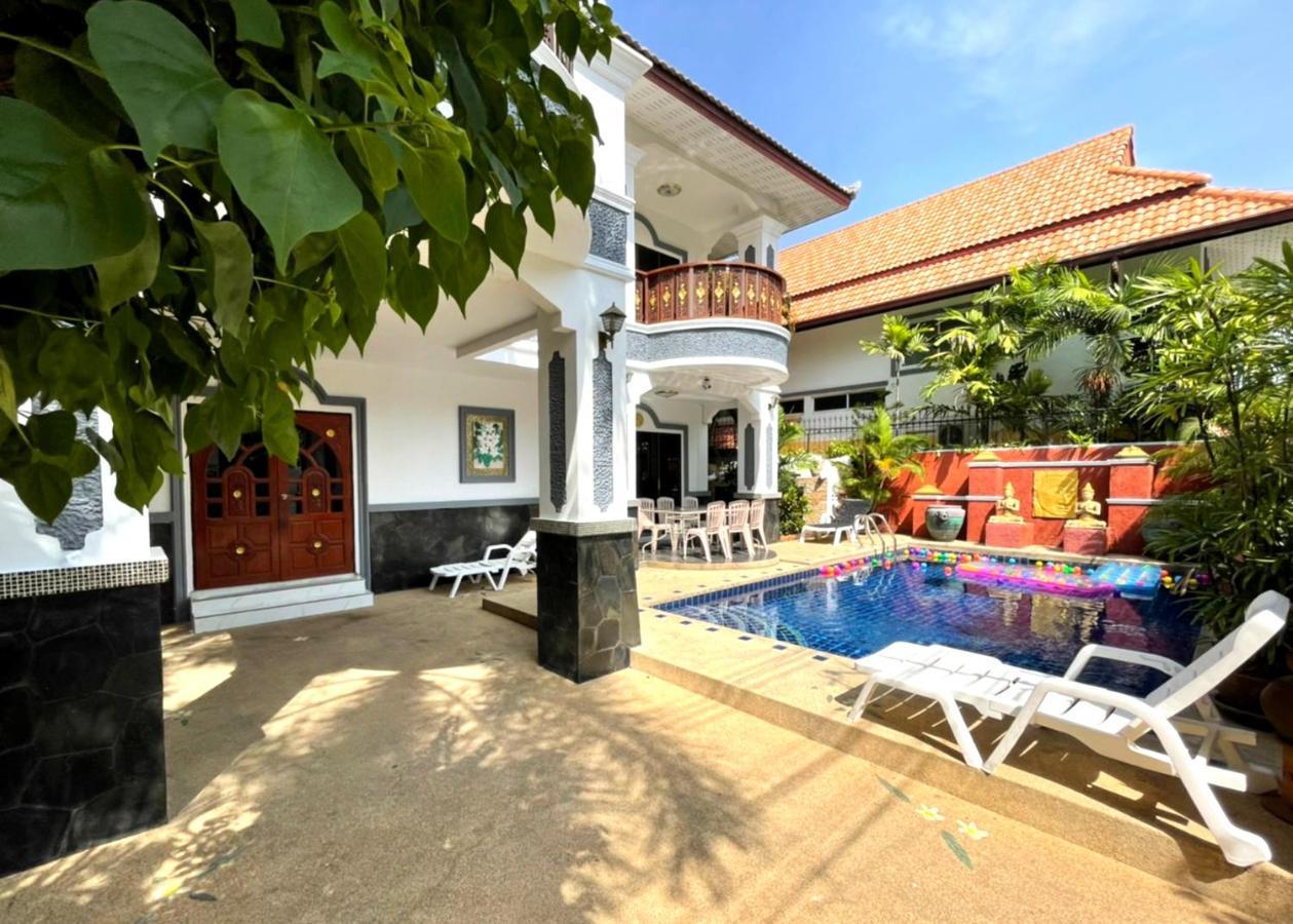 Madee Villa - Pattaya Holiday House Walking Street 6 Bedrooms Luaran gambar