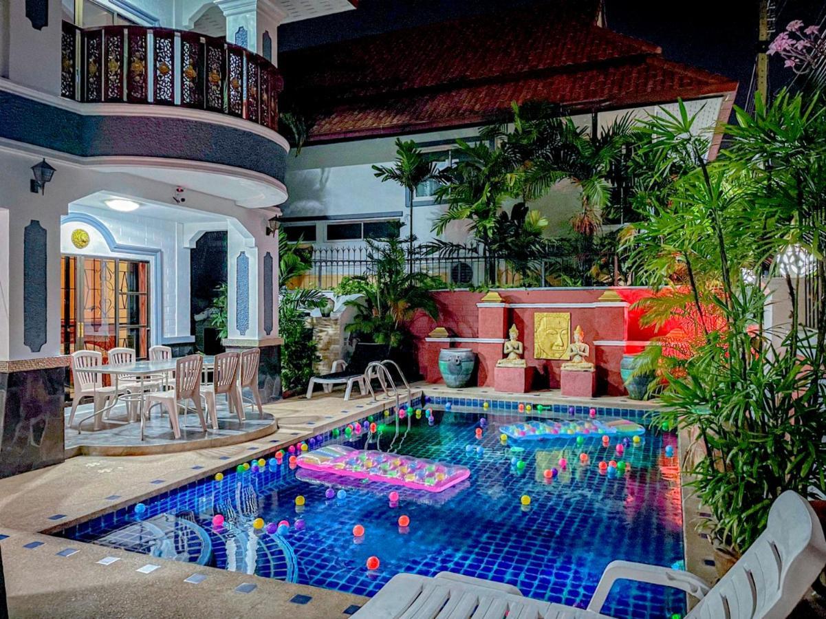 Madee Villa - Pattaya Holiday House Walking Street 6 Bedrooms Luaran gambar